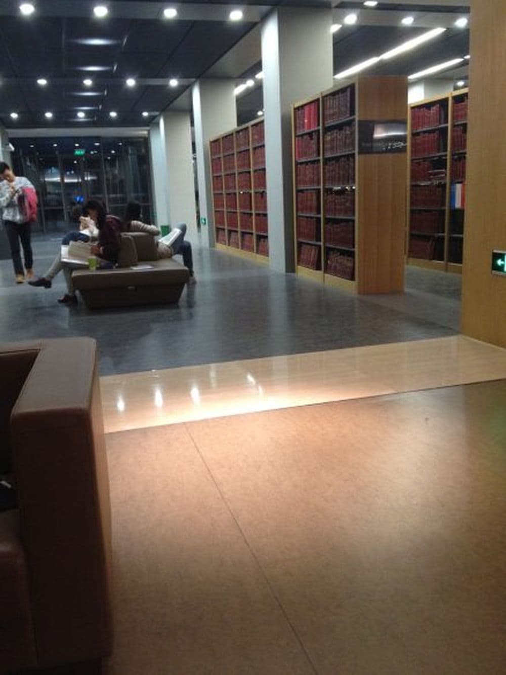 Abenteuer China: Die Bibliothek der BFSU