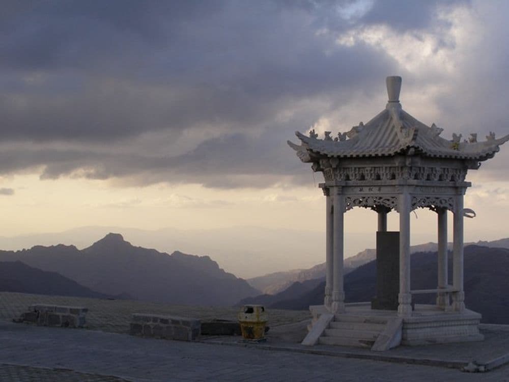Wutai Shan bei abendlicher Dämmerung