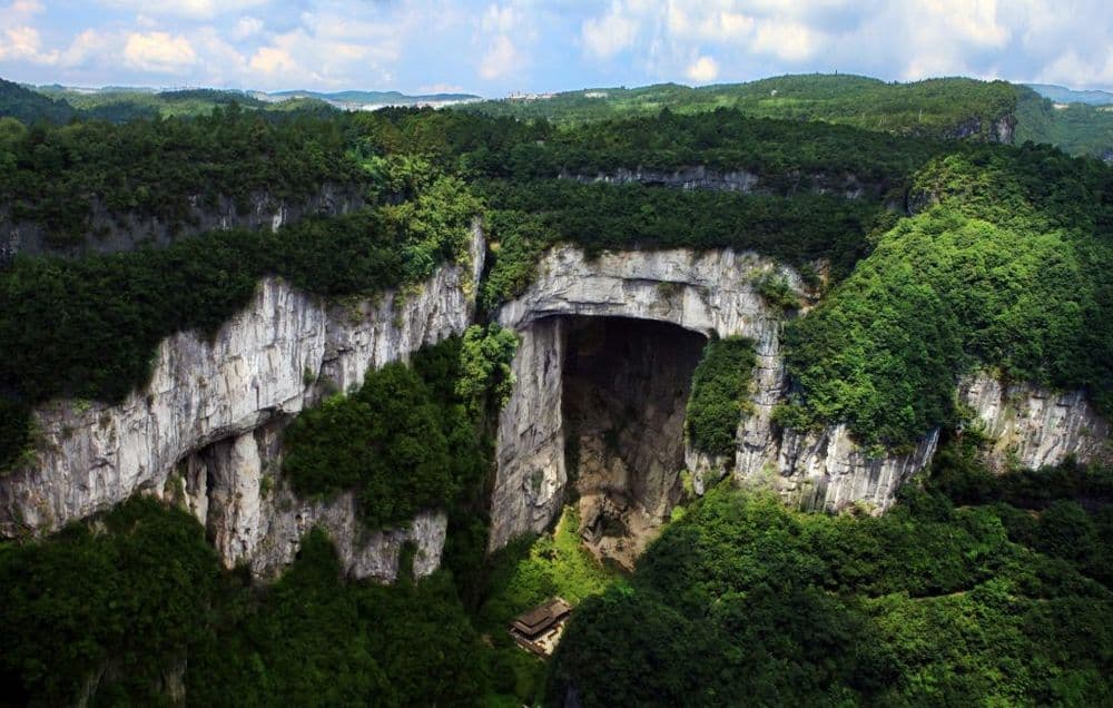 Natürliche Brücke in Wulong