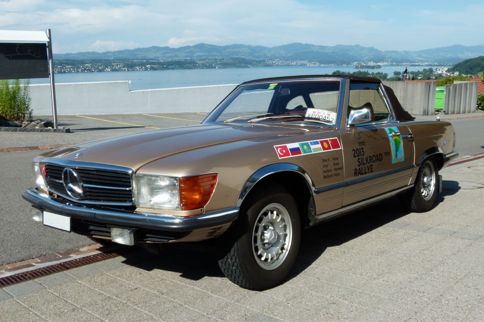 Hamburg-Hongkong 2018: Team 14 der Tibet-Oldtimerrallye