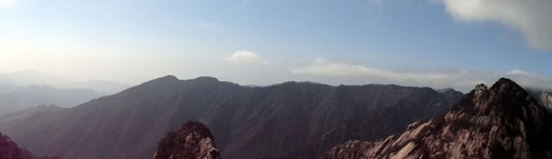 Die Berge die im Himmel schweben – das Huangshan Gebirge