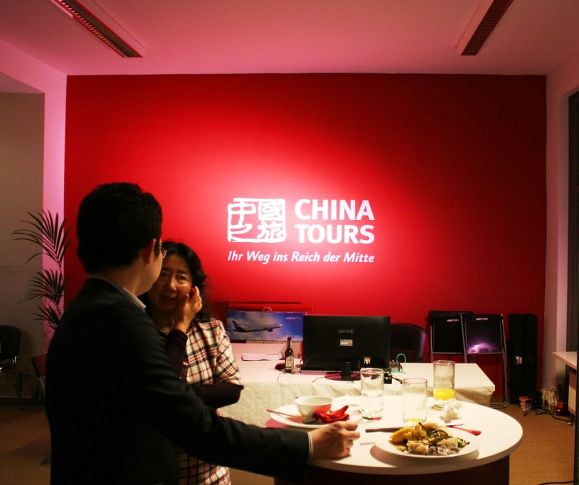 China Tours eröffnet Hauptstadt Büro