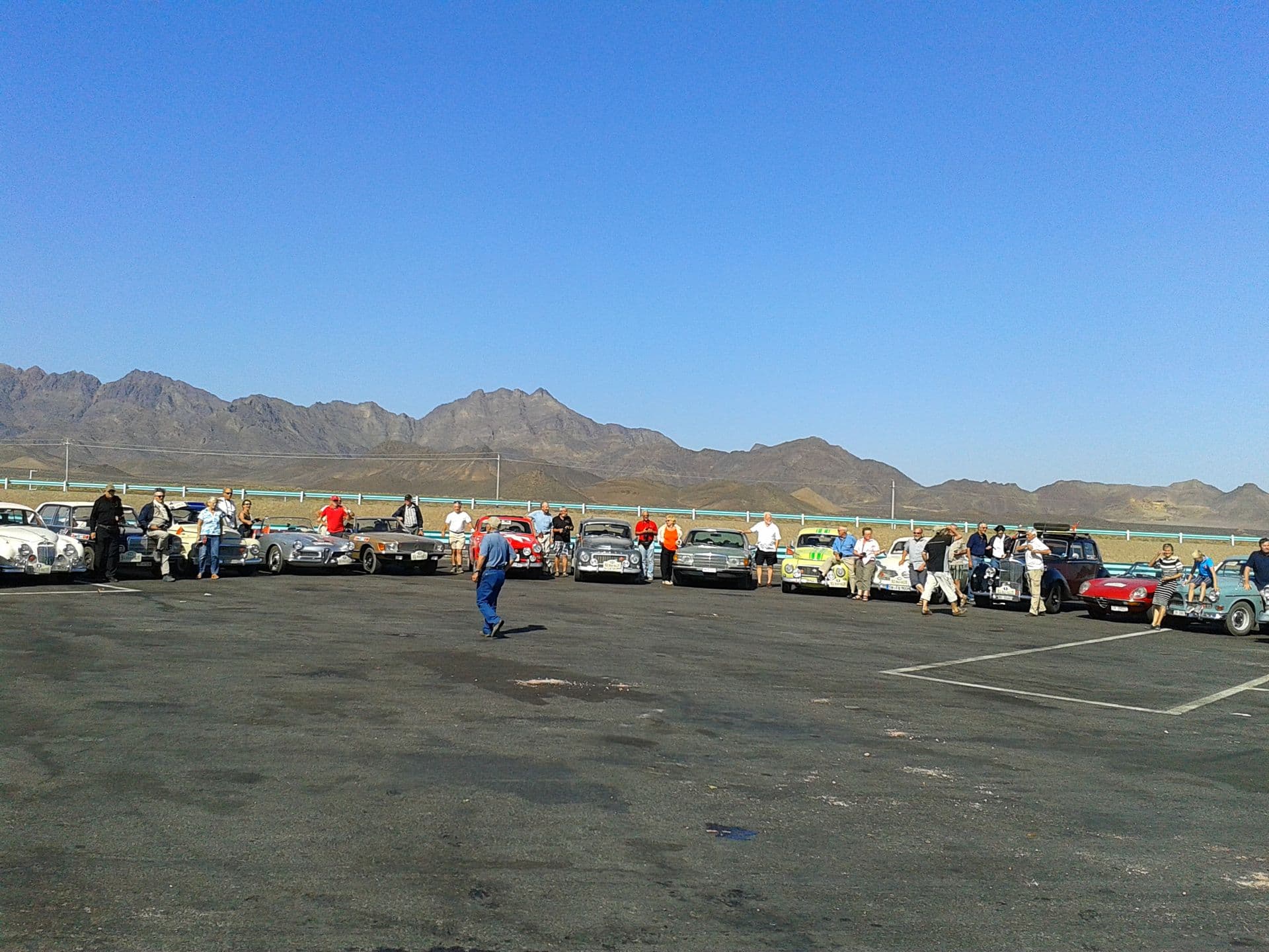 New Silk Road Rallye: Entlang des Himmelsgebirge nach Hami