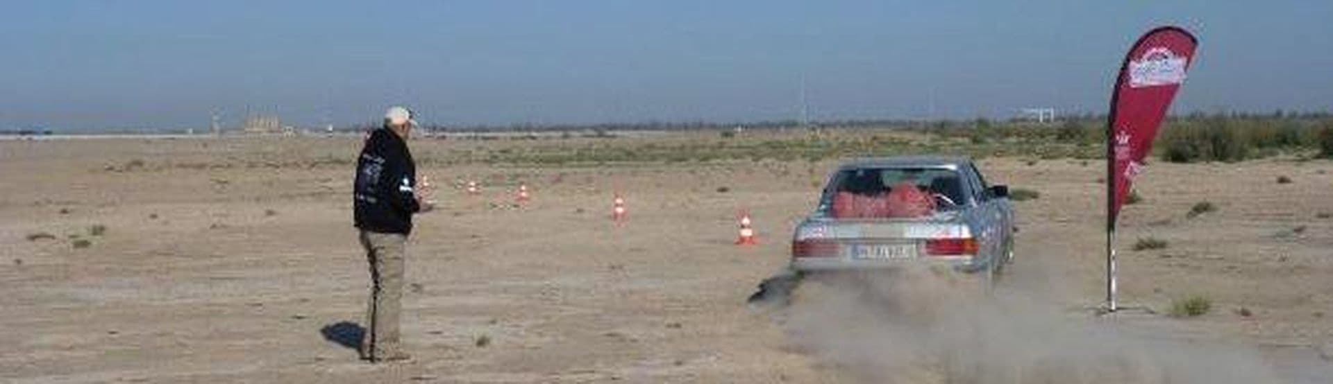 New Silk Road: Sonderprüfung Nr. 10 an Tag 42 – Slalom in der Wüste