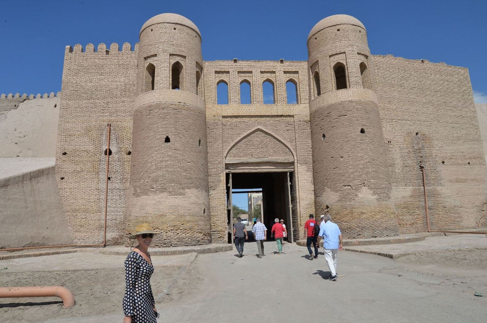 New Silk Road 2016 Oldtimerrallye :: Tag 15-16 Von Jazliq nach Khiva