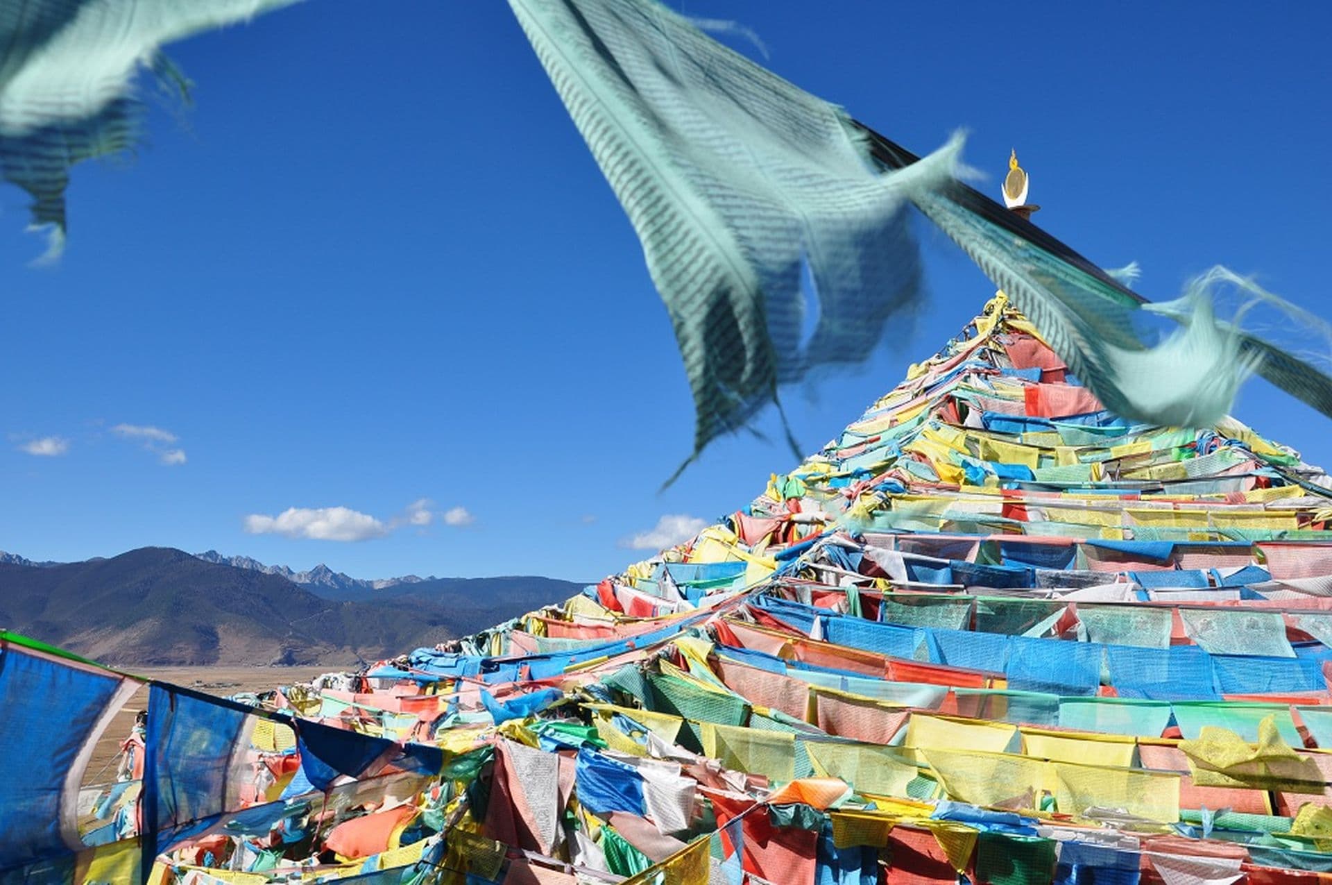 Geheimnisvolles Shangri-La zwischen den Ausläufern des Himalaya