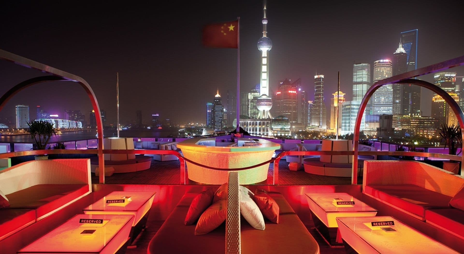Sie suchen die beste Rooftop Bar in Shanghai? Wir stellen einige vor!