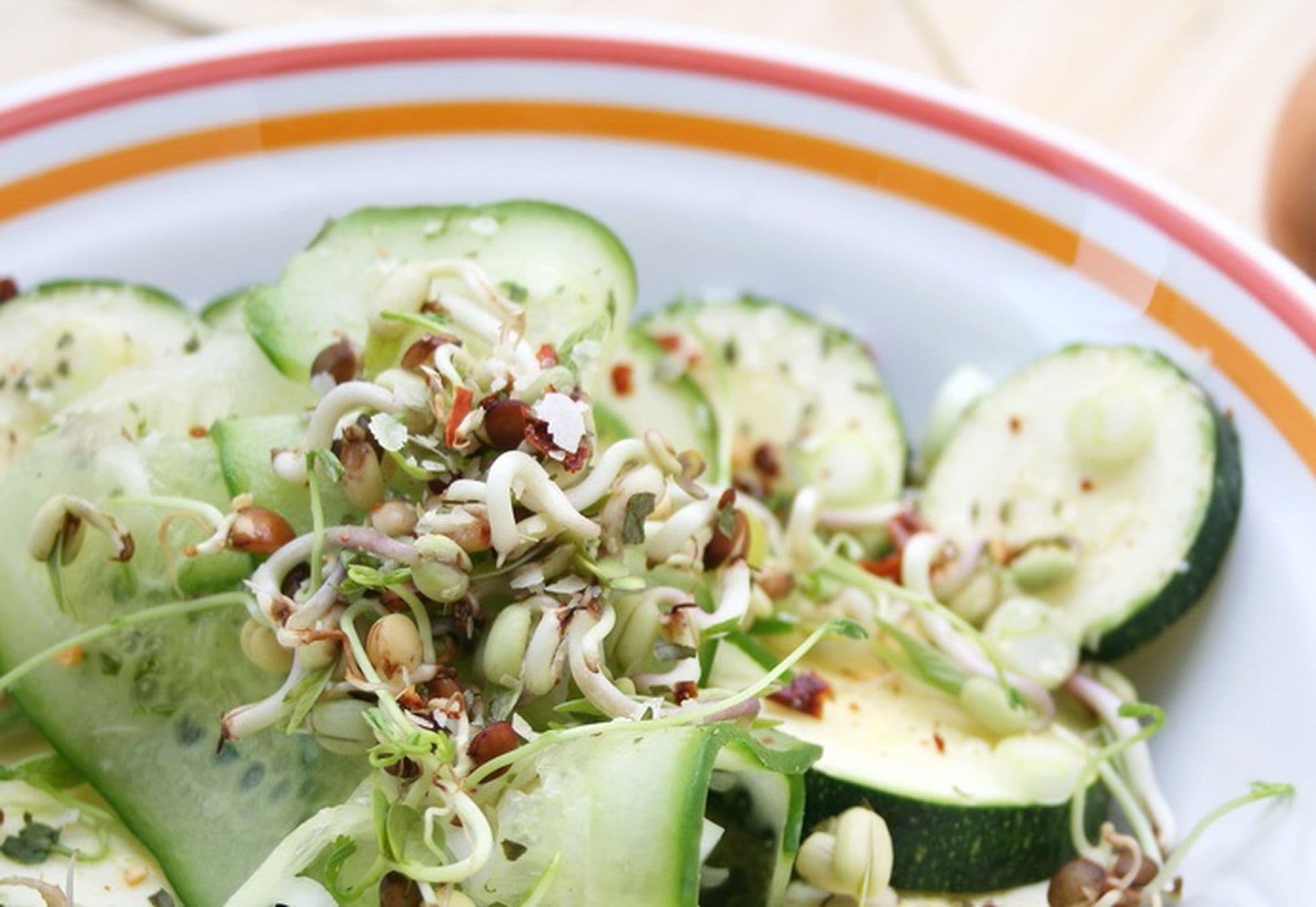 Rezept: Chinesischer Salat mit Sojasprossen