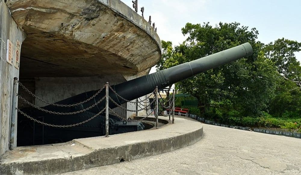 800px-Hulishan_Fort_Krupp_artillery_03_20170728