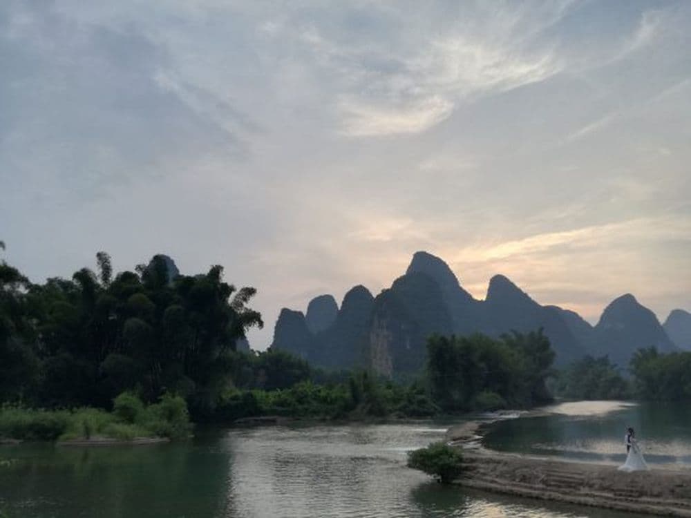 Chinas Glanzlichter: Karstkegellandschaft von Yangshuo