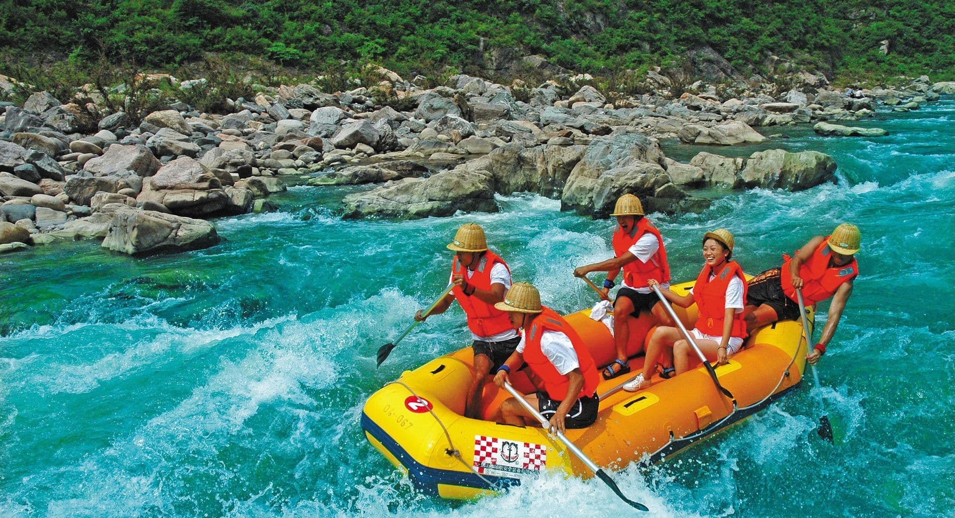 River Rafting auf dem Guan-Fluss