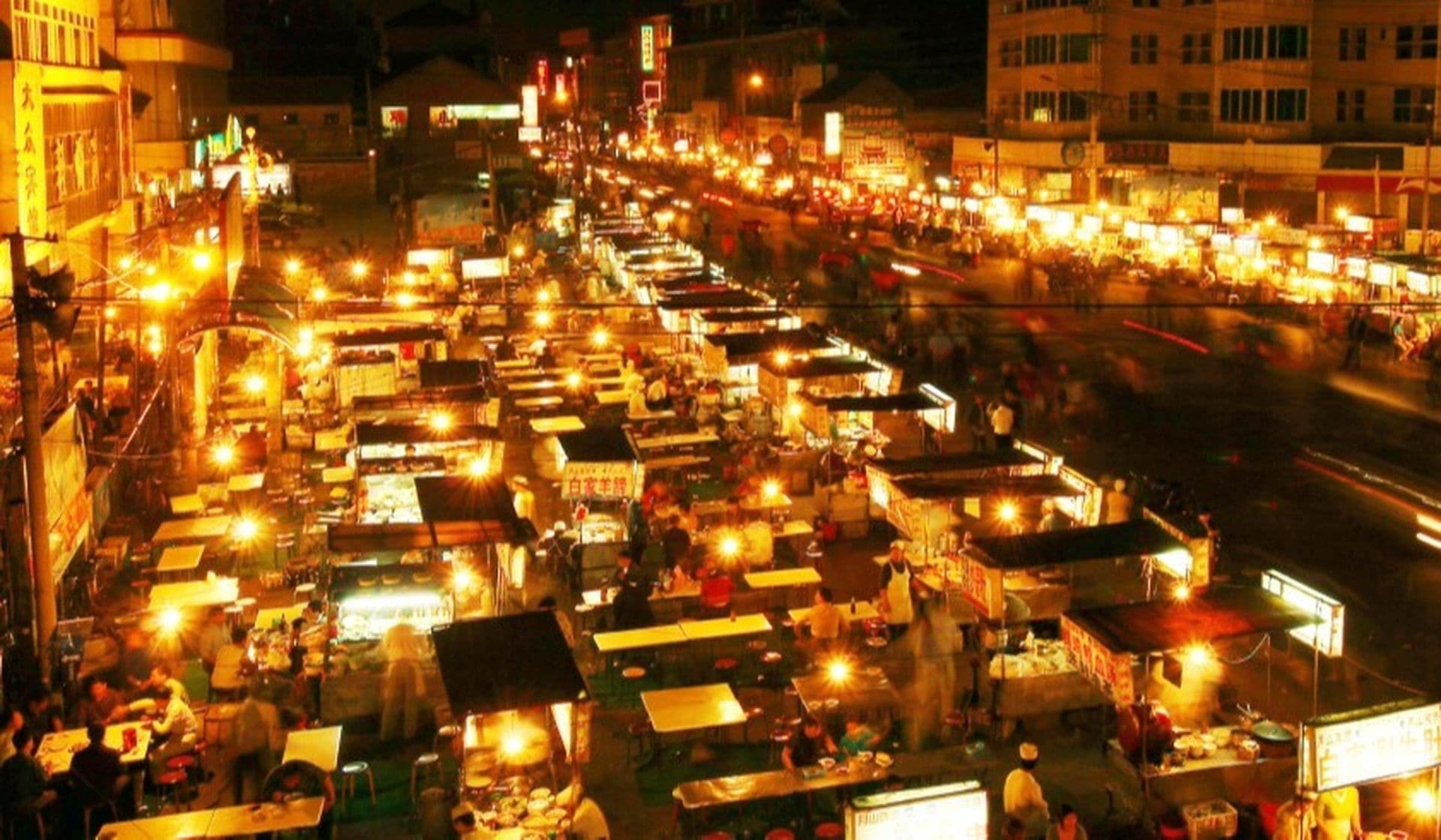 Nachtmarkt in Kaifeng – Entdecken Sie die kulinarische Vielfalt Henans