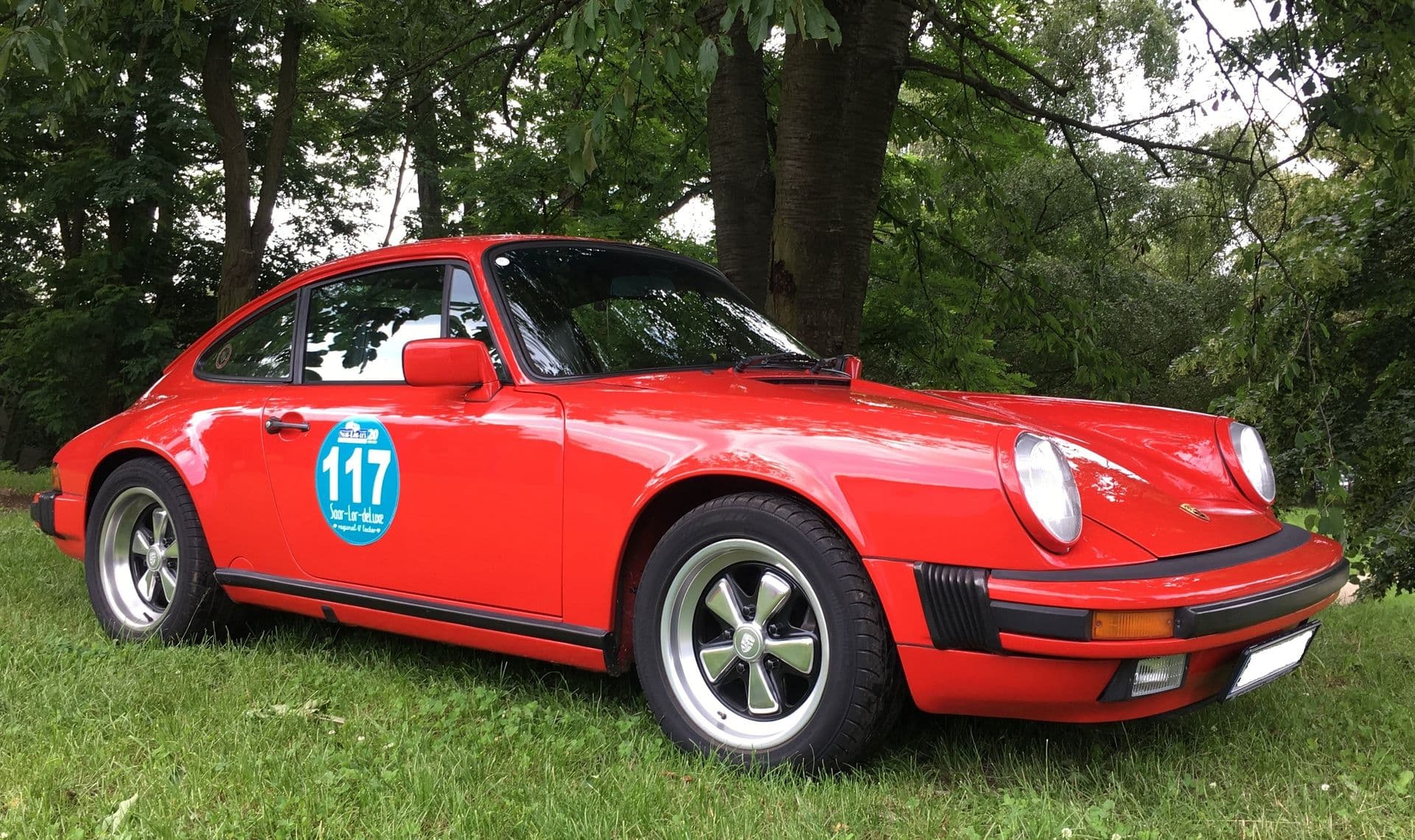 Hamburg-Hongkong 2018: Team 8 der Oldtimerrallye