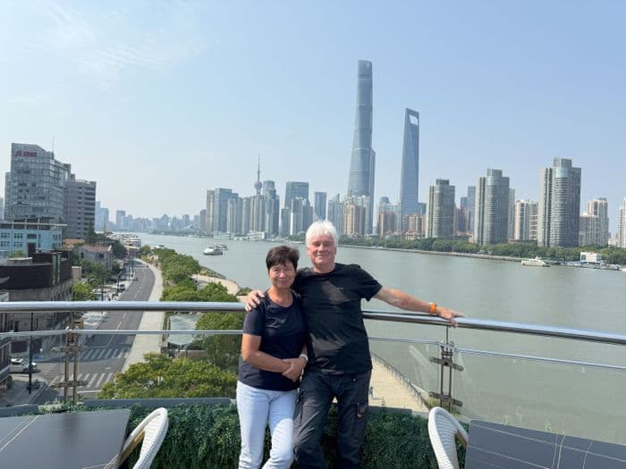 cth: Shanghai Skyline (Ute and Christian)