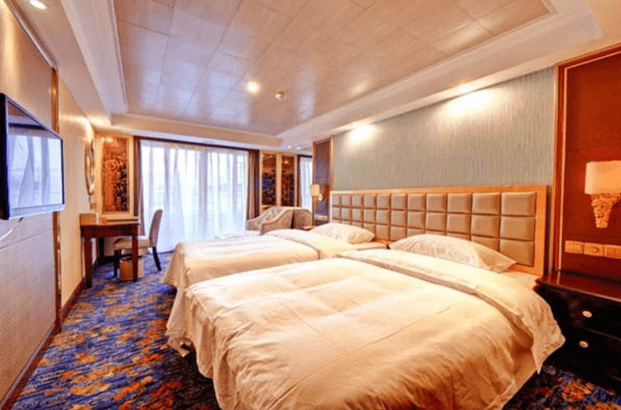 Gold Cruise 8 Standard Cabin 