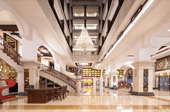 Yangshuo New Street Hotel Lobby