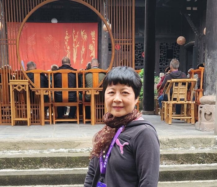 CTH Reiseleiterin Zhang Yanjun