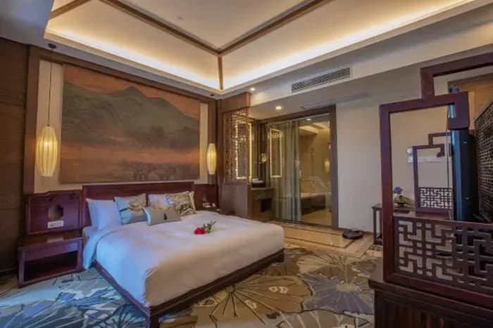 Huiman Hotel